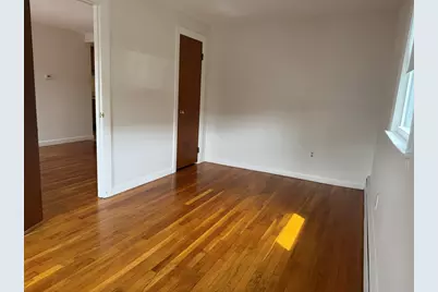 100 Magnolia Ave #4, Lynn, MA 01904 - Photo 4