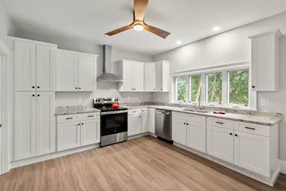 37 Kenwood Ave, Worcester, MA 01605 - Photo 14