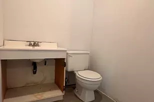 270 Centre St, Holbrook, MA 02343 - Photo 16