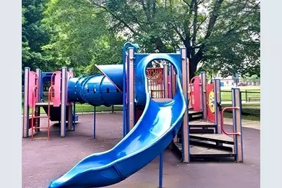 32 Whites Ave #D33, Watertown, MA 02472 - Photo 22