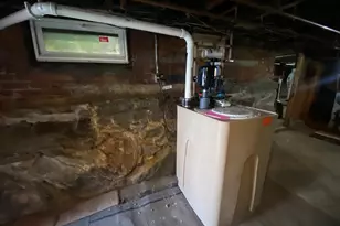 10 E Prospect St, Erving, MA 01344 - Photo 20