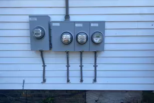 10 E Prospect St, Erving, MA 01344 - Photo 20