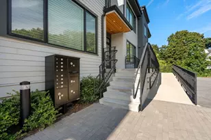 400 Hunnewell St, Needham, MA 02494 - Photo 32