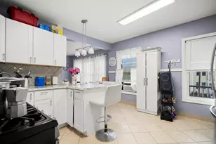 57 Narragansett St, Springfield, MA 01107 - Photo 26