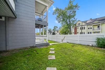 57 Narragansett St, Springfield, MA 01107 - Photo 36