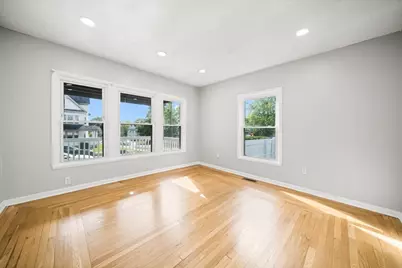 57 Narragansett St, Springfield, MA 01107 - Photo 12