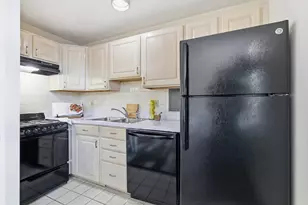 125 Trapelo Rd, Belmont, MA 02478 - Photo 4