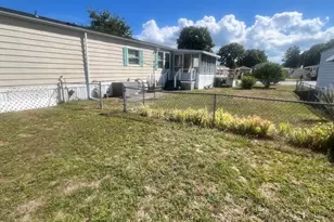 4 Joseph St, Wareham, MA 02538 - Photo 2