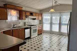 4 Joseph St, Wareham, MA 02538 - Photo 6