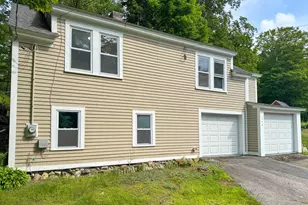 198 School St N, Barre, MA 01005 - Photo 2