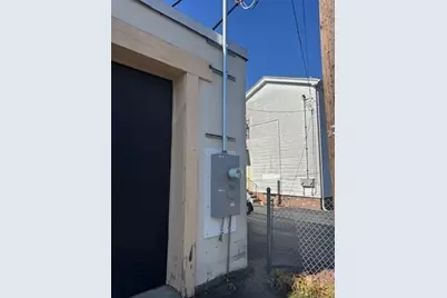 64 Dewey St, Worcester, MA 01610 - Photo 4