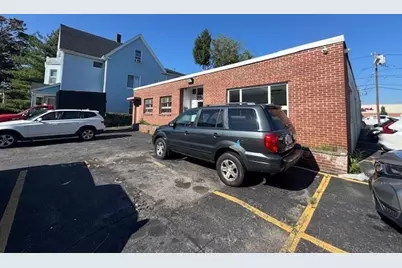 64 Dewey St, Worcester, MA 01610 - Photo 2