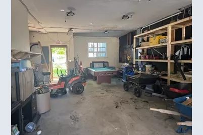 64 Dewey St, Worcester, MA 01610 - Photo 20