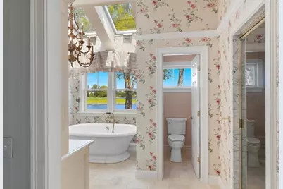 4390 Main, Barnstable, MA 02637 - Photo 20