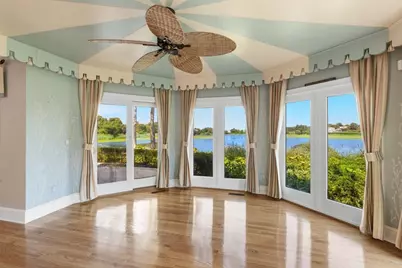 4390 Main, Barnstable, MA 02637 - Photo 12