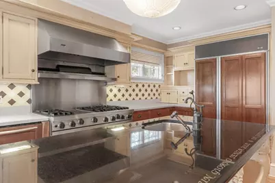 4390 Main, Barnstable, MA 02637 - Photo 12
