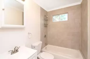 45-45A Spencer St, Boston, MA 02124 - Photo 12