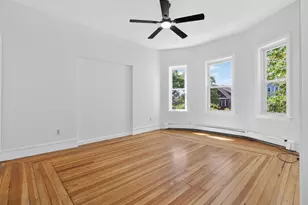 471 Medford St, Somerville, MA 02145 - Photo 2