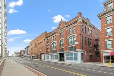 11 Pleasant Street, Worcester, MA 01609 - Photo 2