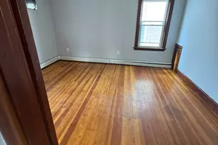 129 Marchant St, Fall River, MA 02723 - Photo 12