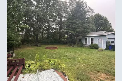 539 Aetna St, Fall River, MA 02721 - Photo 6