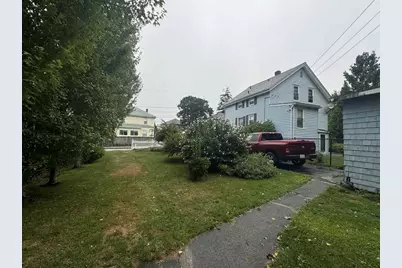 539 Aetna St, Fall River, MA 02721 - Photo 4