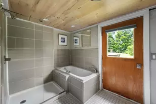 9 Castle Hill Rd, Stockbridge, MA 01262 - Photo 16