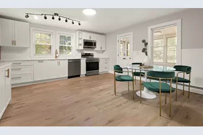 34 West St, Westford, MA 01886 - Photo 4