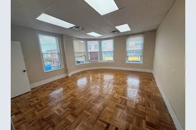 397 Moody St #2, Waltham, MA 02453 - Photo 6