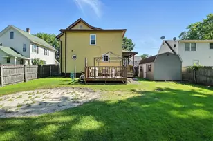 52 Emmett St, Chicopee, MA 01020 - Photo 28