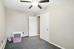 52 Emmett St, Chicopee, MA 01020 - Photo 22