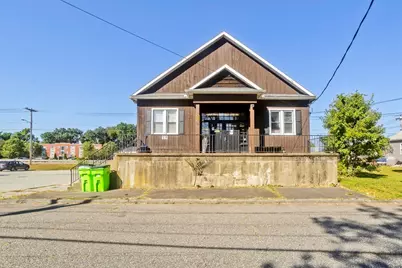 52 Gladdu Ave, Chicopee, MA 01020 - Photo 2