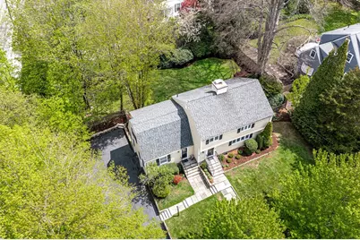 2 Longfellow Rd, Wellesley, MA 02481 - Photo 30