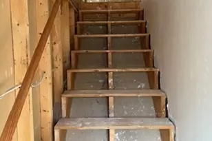 955 Pleasant St, Weymouth, MA 02189 - Photo 16