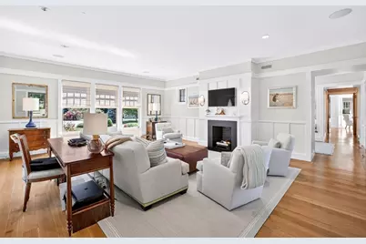 850 Sea View Avenue, Barnstable, MA 02655 - Photo 10