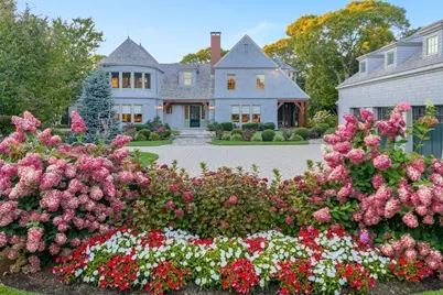 850 Sea View Avenue, Barnstable, MA 02655 - Photo 1