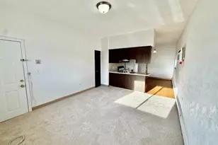 65 Woodlawn Ave, Chelsea, MA 02150 - Photo 2