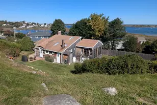 43 Bayview Rd, Ipswich, MA 01938 - Photo 1