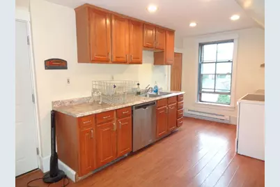 48 Maple St. #2, Holden, MA 01520 - Photo 4