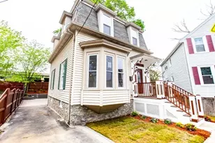 7 Lorenzo St, Boston, MA 02122 - Photo 30