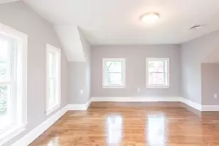 7 Lorenzo St, Boston, MA 02122 - Photo 24