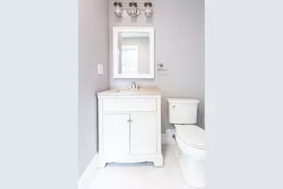 7 Lorenzo Street, Boston, MA 02122 - Photo 10