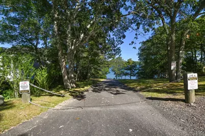 211 James Circle, Mashpee, MA 02649 - Photo 38