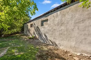 50-1/2 Dalton Ave, Pittsfield, MA 01201 - Photo 4