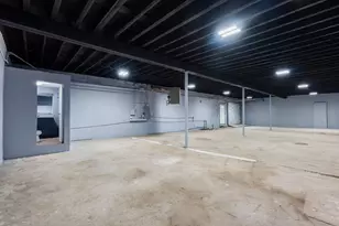 50-1/2 Dalton Ave, Pittsfield, MA 01201 - Photo 8