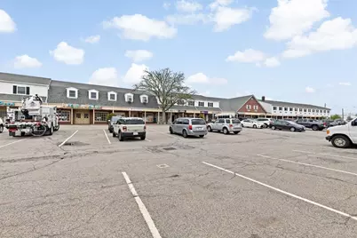 85 River St #6, Waltham, MA 02453 - Photo 2