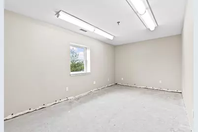 85 River St #6, Waltham, MA 02453 - Photo 28