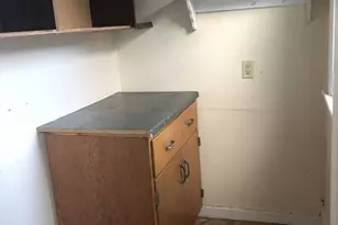 34-36 Mazarin St, Springfield, MA 01151 - Photo 16