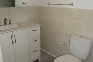 4 Plum St, Worcester, MA 01604 - Photo 10