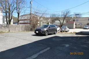 4 Plum St, Worcester, MA 01604 - Photo 28